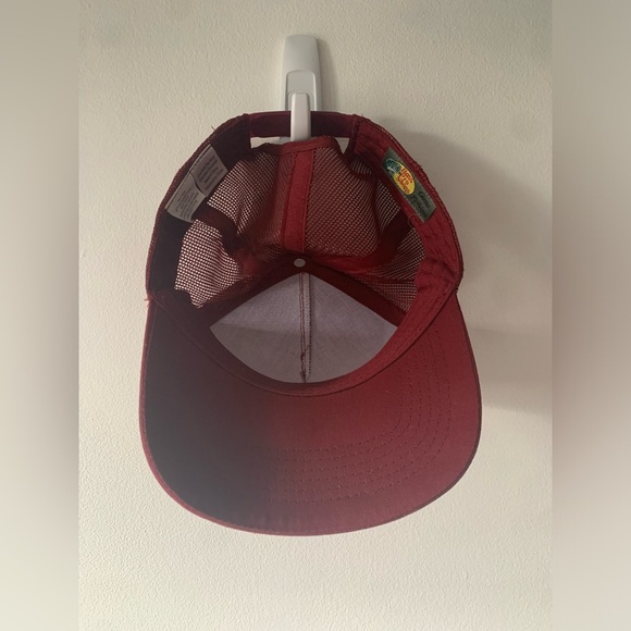 LIKE NEW Bass Pro Shops Trucker Hat Red - Picture 2 of 3